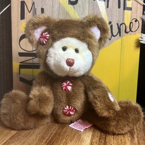 Vintage Russ Berrie Cookie Peppermint Candy Gingerbread Bear Retired~ - Picture 1 of 17